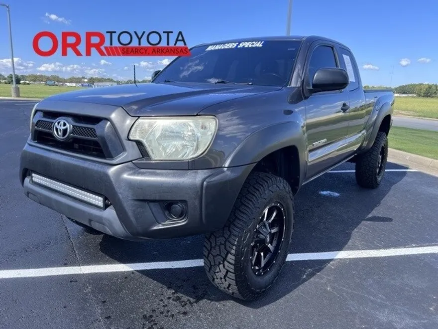 2013 Toyota Tacoma Base V6 4x4 photo 1