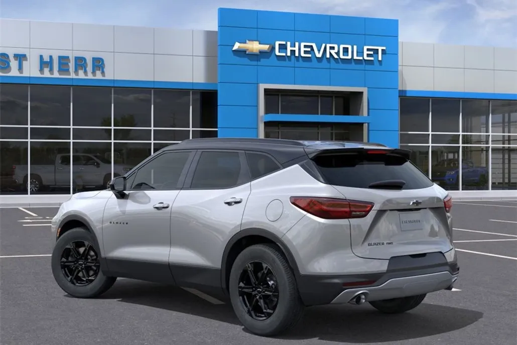 2025 Chevrolet Blazer 2LT photo 1