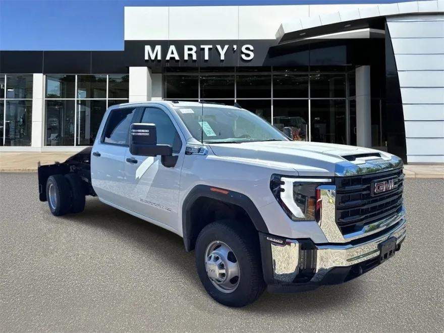 2025 Gmc Sierra 3500 HD Pro photo 1
