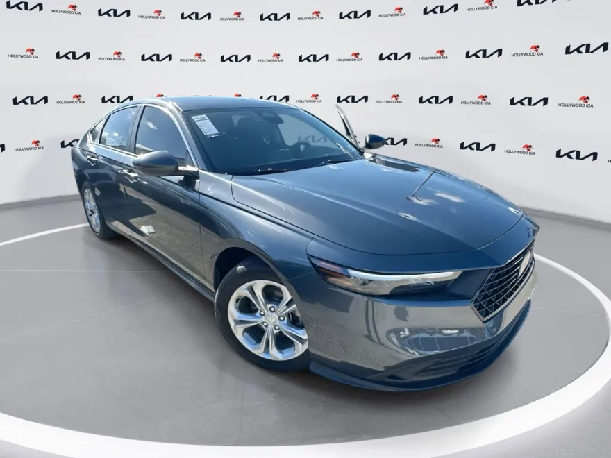 2023 Honda Accord LX photo 1