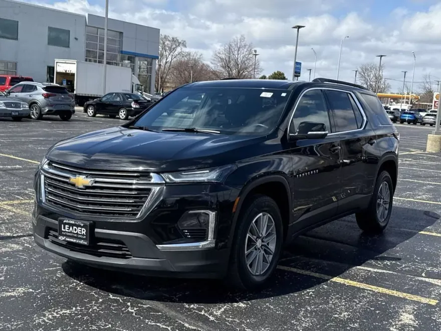 2022 Chevrolet Traverse 1LT photo 1