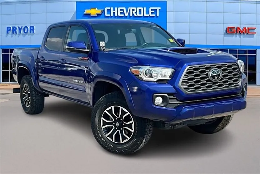 2022 Toyota Tacoma SR photo 1