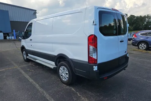 2023 Ford Transit photo 2