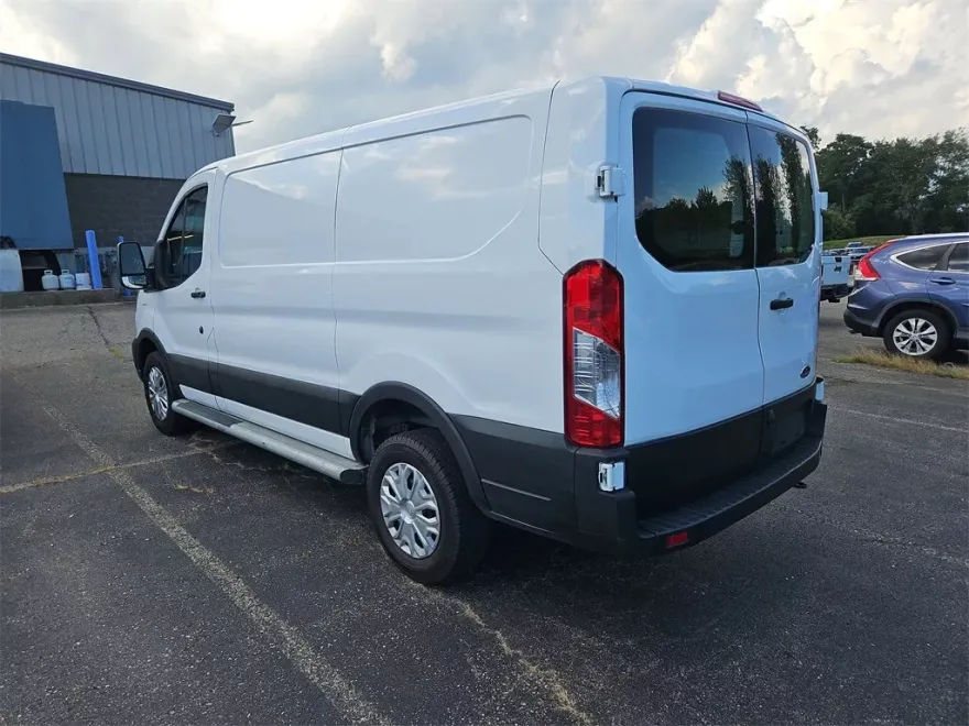 2023 Ford Transit photo 2