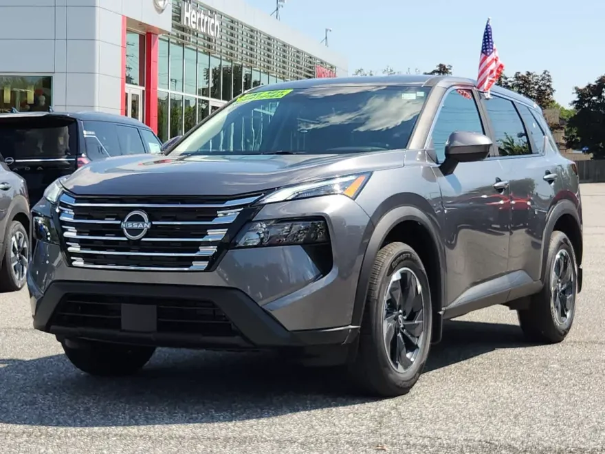 2026 Nissan Rogue SV AWD photo 1