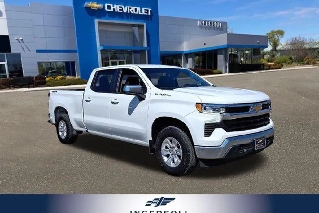 2024 Chevrolet Silverado 1500 LT photo 1