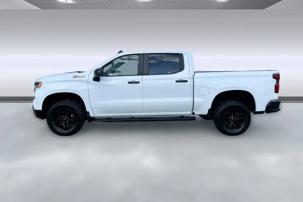 2023 Chevrolet Silverado 1500 LT Trail Boss photo 1