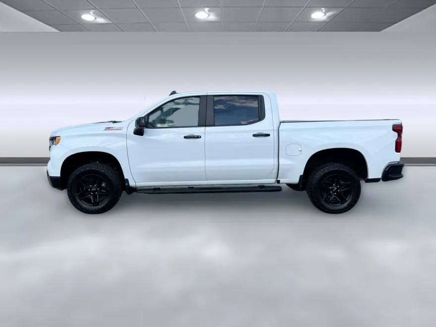 2023 Chevrolet Silverado 1500 LT Trail Boss photo 1