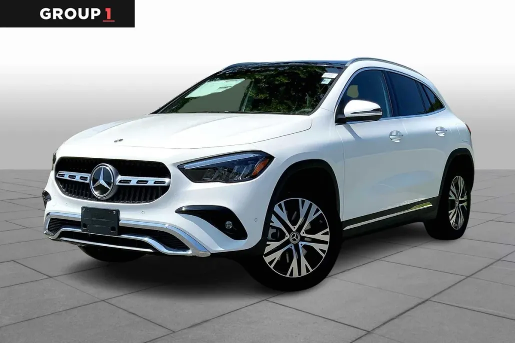 2025 Mercedes Benz GLA 250 4MATIC photo 1