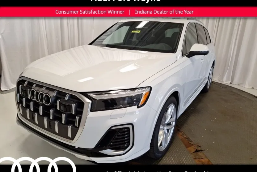 2025 Audi Q7 55 Premium Plus photo 1