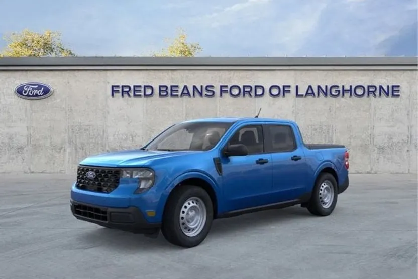 2025 Ford Maverick XL photo 1