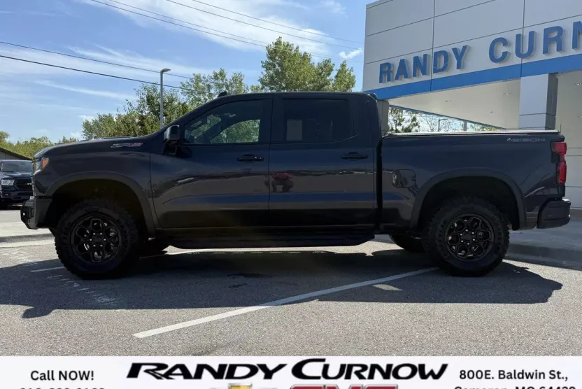 2024 Chevrolet Silverado 1500 ZR2 photo 1