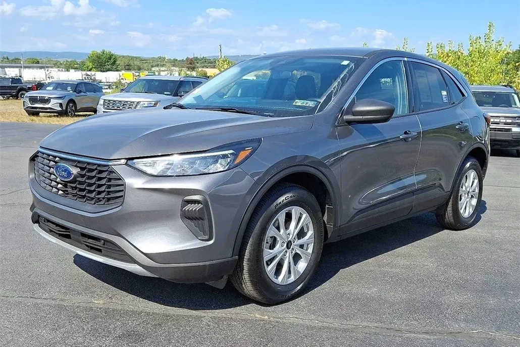 2023 Ford Escape Active photo 1