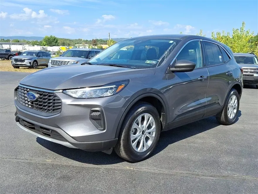 2023 Ford Escape Active photo 1