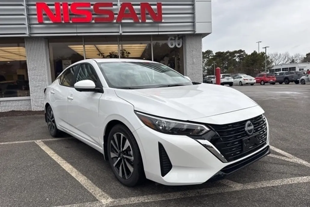 2025 Nissan Sentra SV photo 1