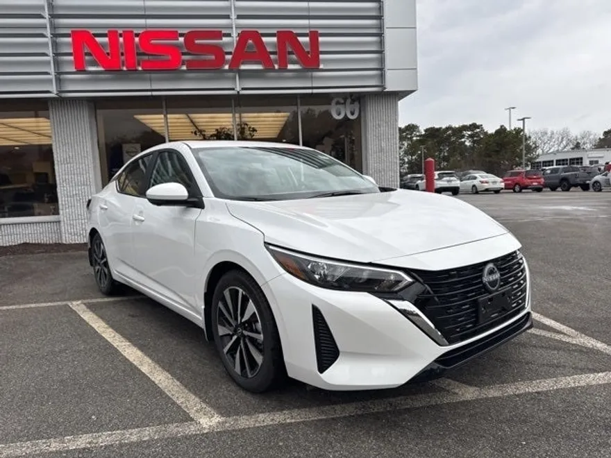 2025 Nissan Sentra SV photo 1