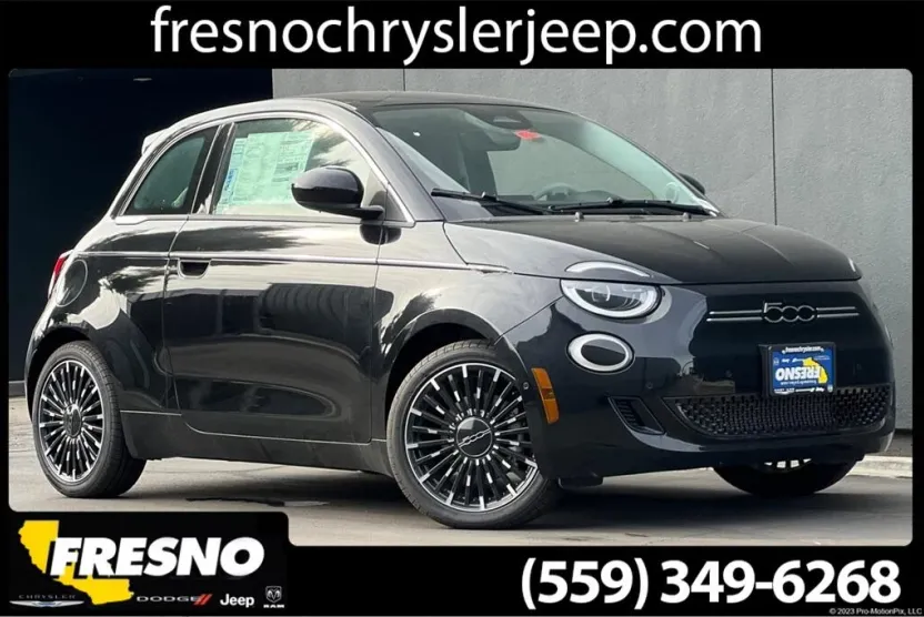 2024 Fiat 500e photo 1