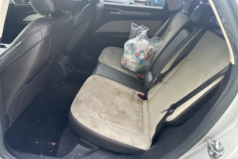 2019 Ford Fusion SE photo 1