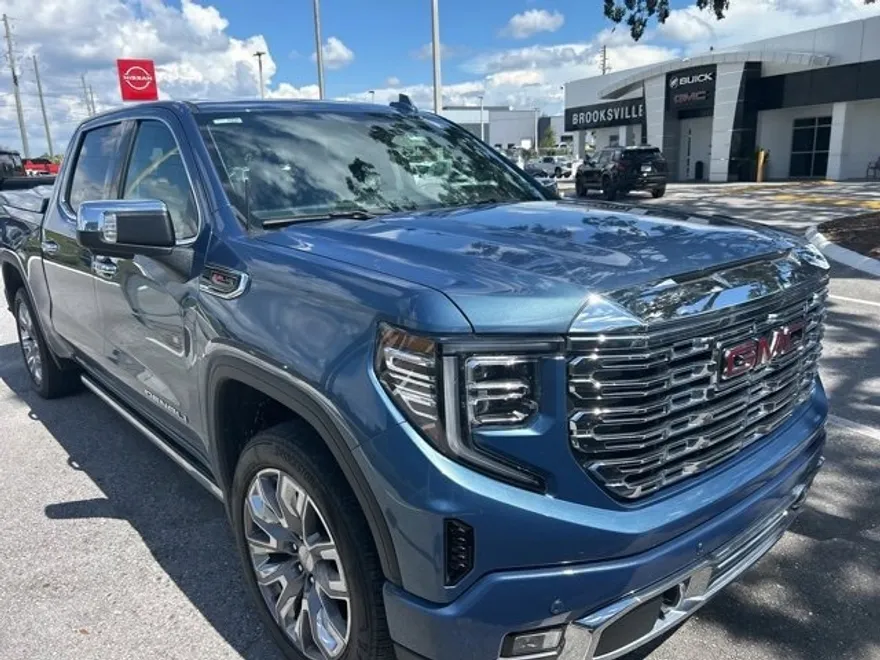 2024 Gmc Sierra Denali photo 1