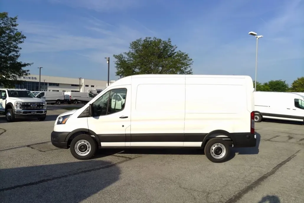 2025 Ford Transit Cargo Van photo 1