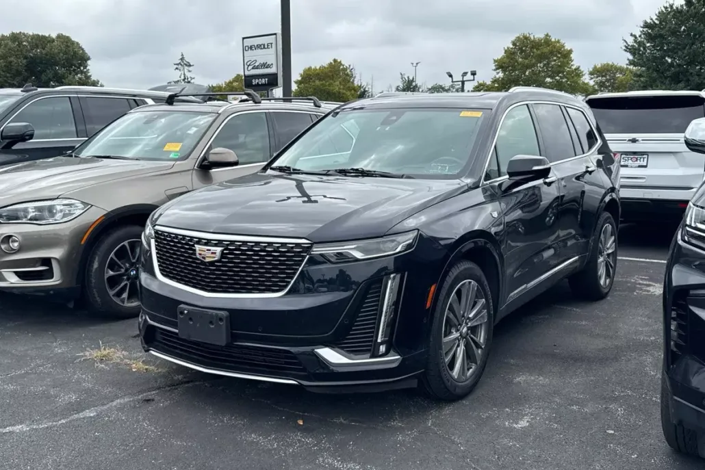 2021 Cadillac XT6 Premium Luxury photo 1