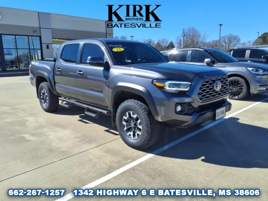 2023 Toyota Tacoma TRD photo 1