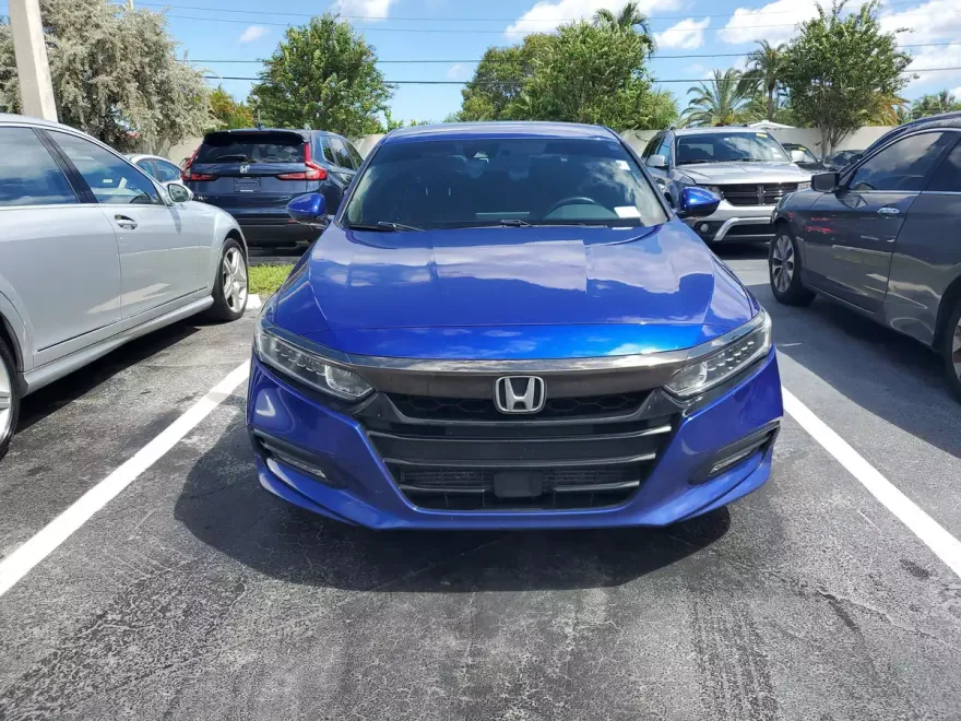 2018 Honda Accord Sport 1.5T photo 1