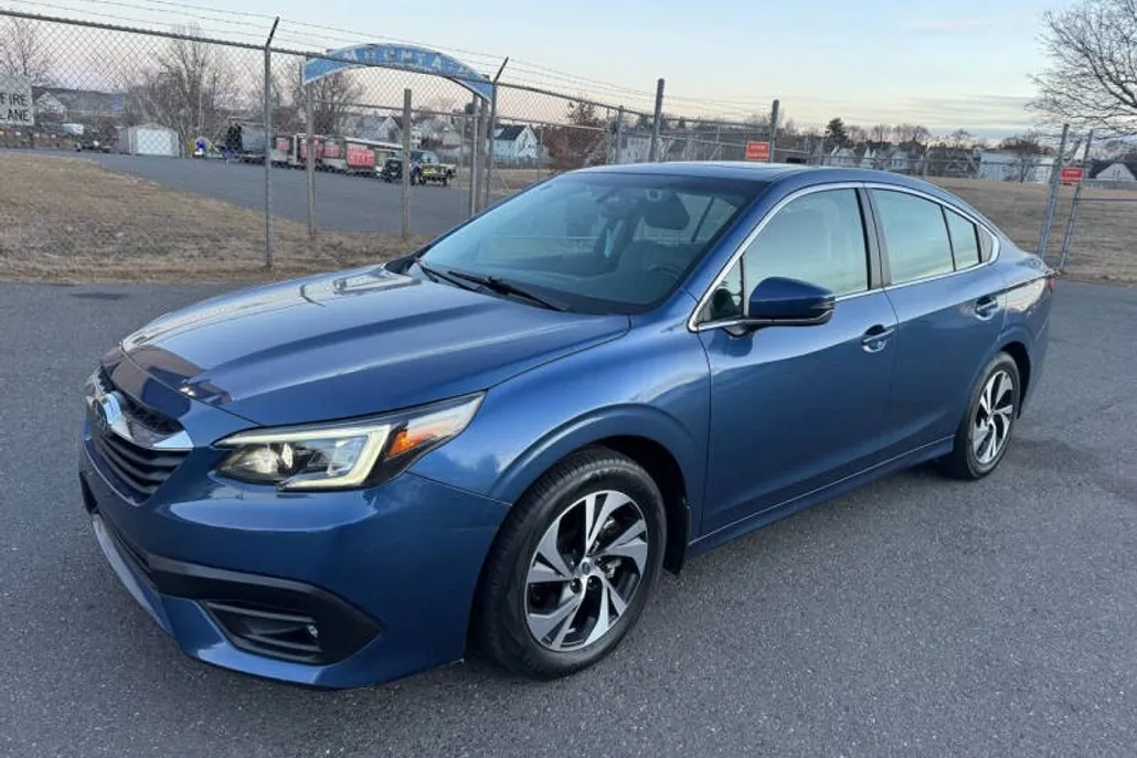 2020 Subaru Legacy Premium photo 1
