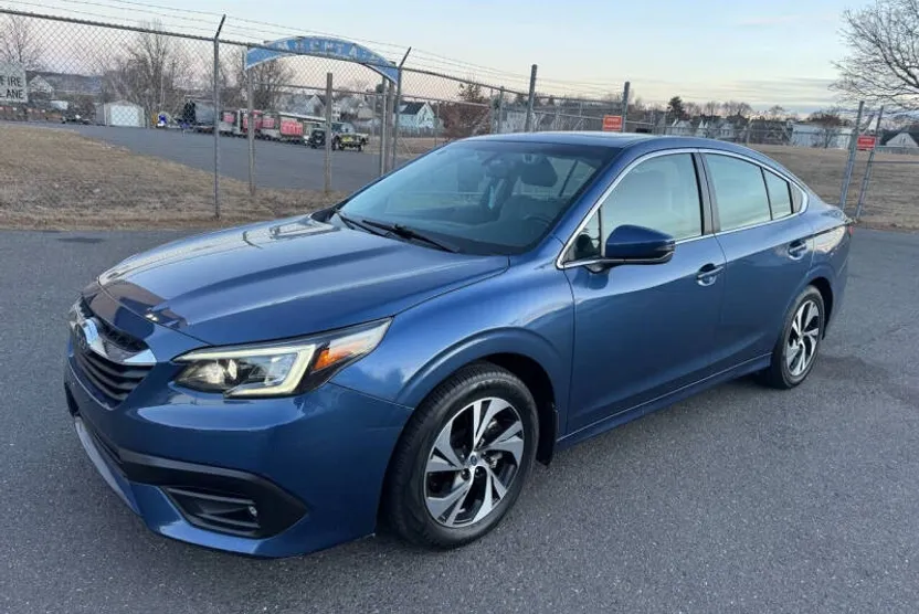 2020 Subaru Legacy Premium photo 1
