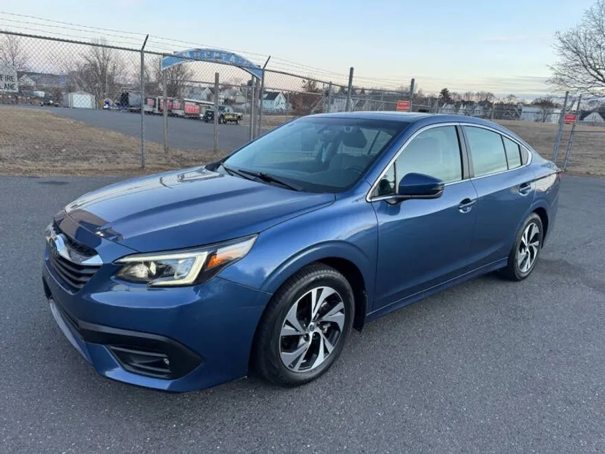 2020 Subaru Legacy Premium photo 1