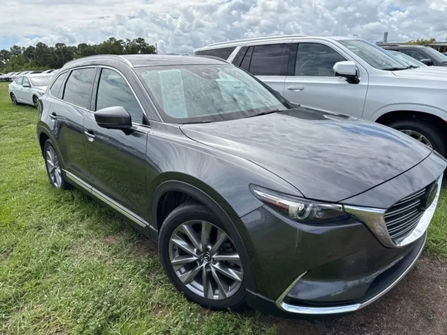 2022 Mazda CX-9 Grand Touring photo 1