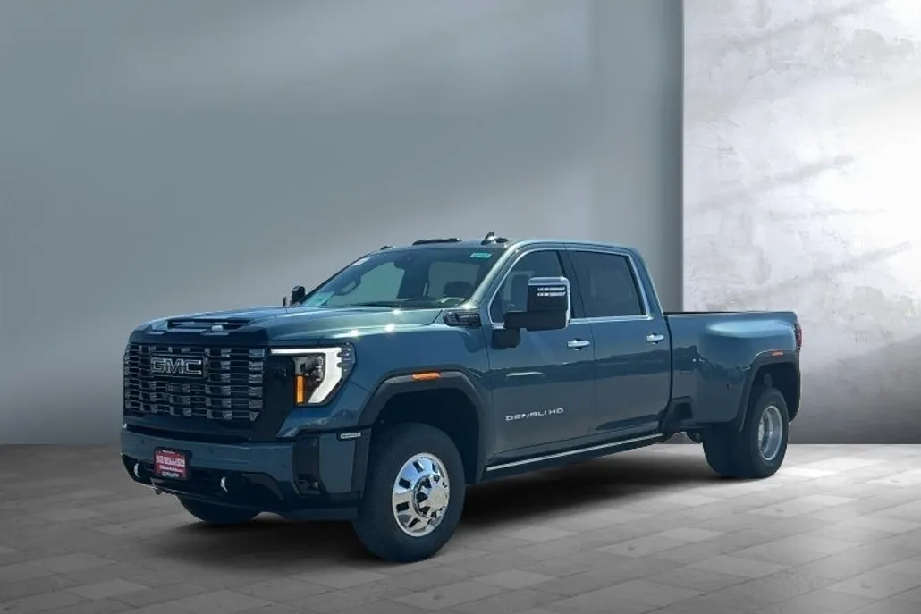 2025 Gmc Sierra 3500 HD Denali Ultimate photo 1
