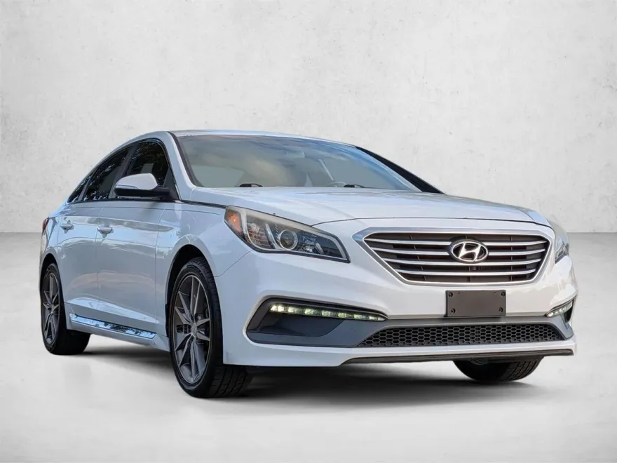 2017 Hyundai Sonata Sport 2.0T photo 1