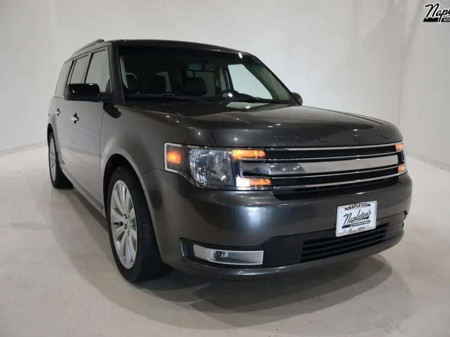 2016 Ford Flex SEL photo 1