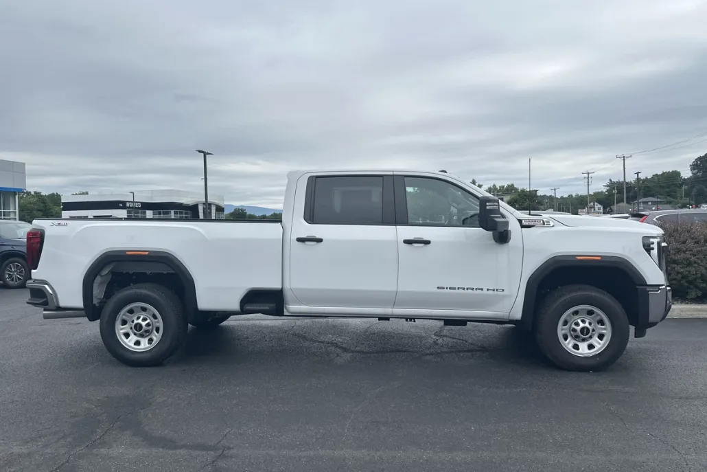 2025 Gmc Sierra 3500 HD Pro photo 1
