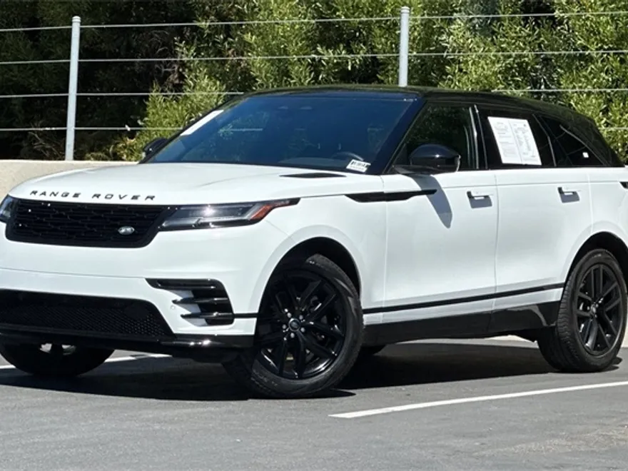 2025 Land Rover Range Rover Velar SE photo 1