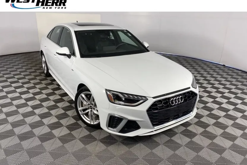 2023 Audi A4 45 S line Premium Plus photo 1