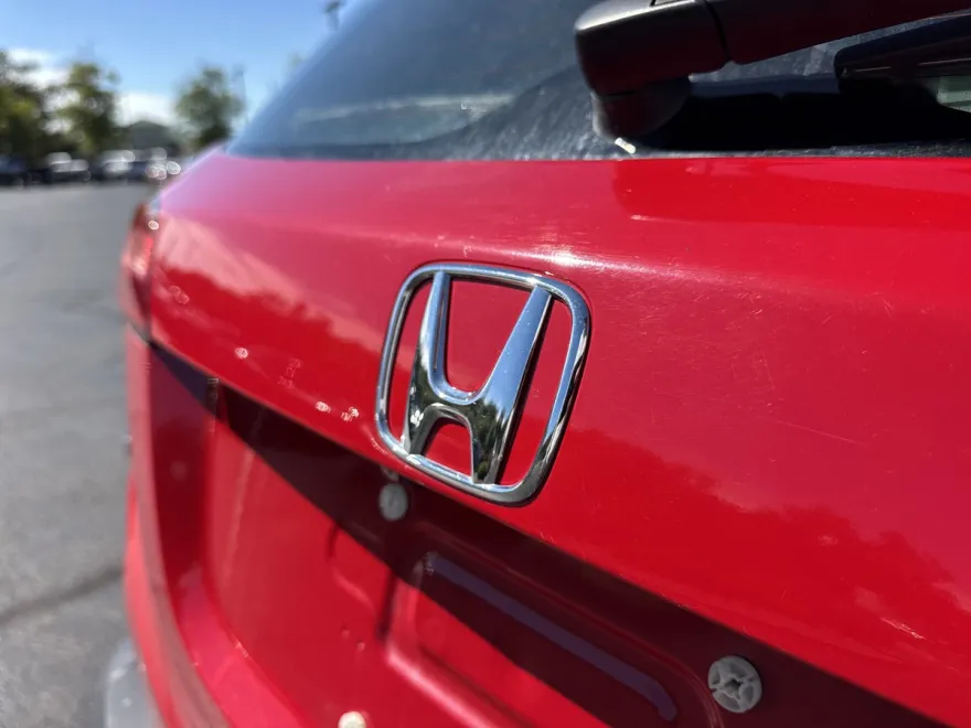 2018 Honda HR-V LX photo 1
