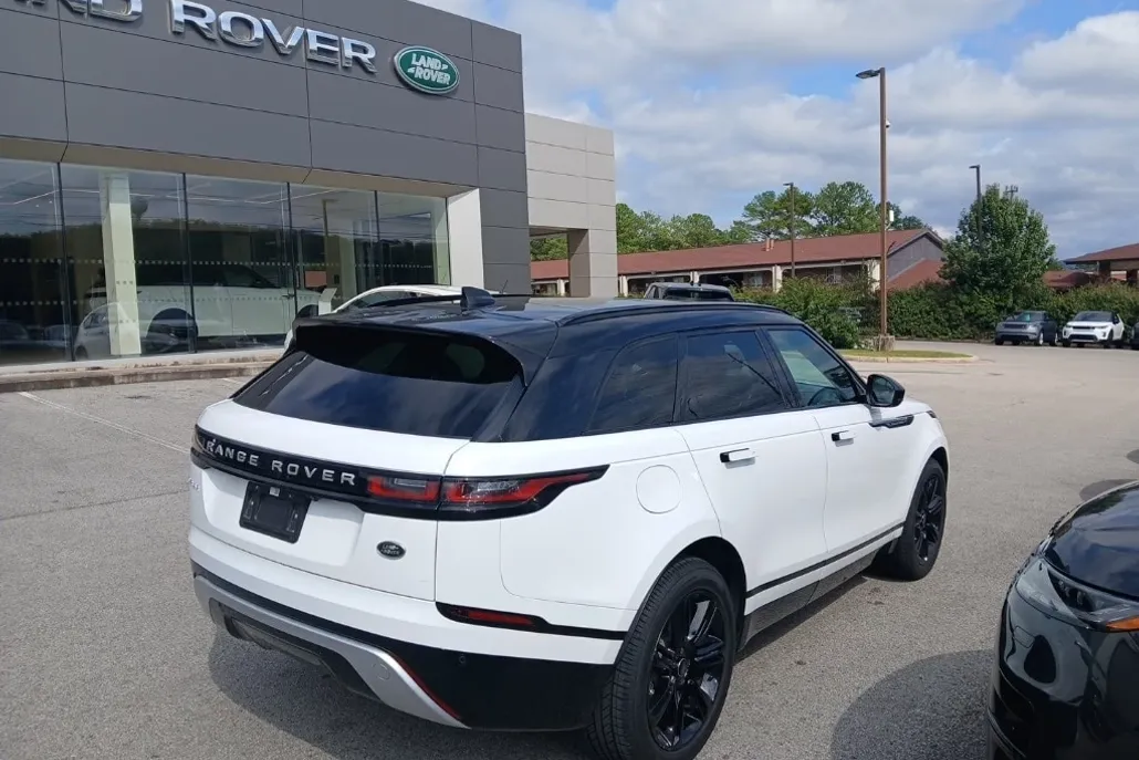 2022 Land Rover Range Rover Velar P250 S photo 1