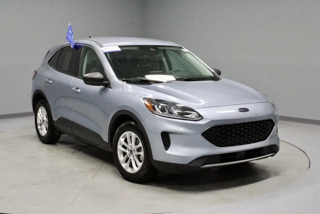 2022 Ford Escape SE photo 1