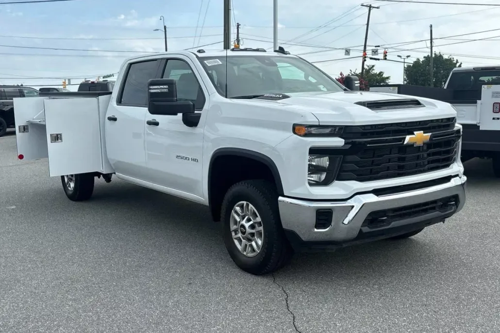 2025 Chevrolet Silverado 2500HD photo 1