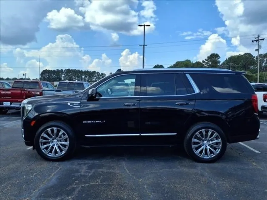 2022 Gmc Yukon Denali photo 1