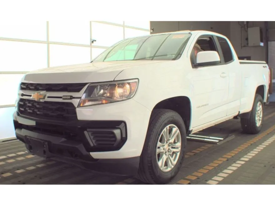 2021 Chevrolet Colorado LT photo 1