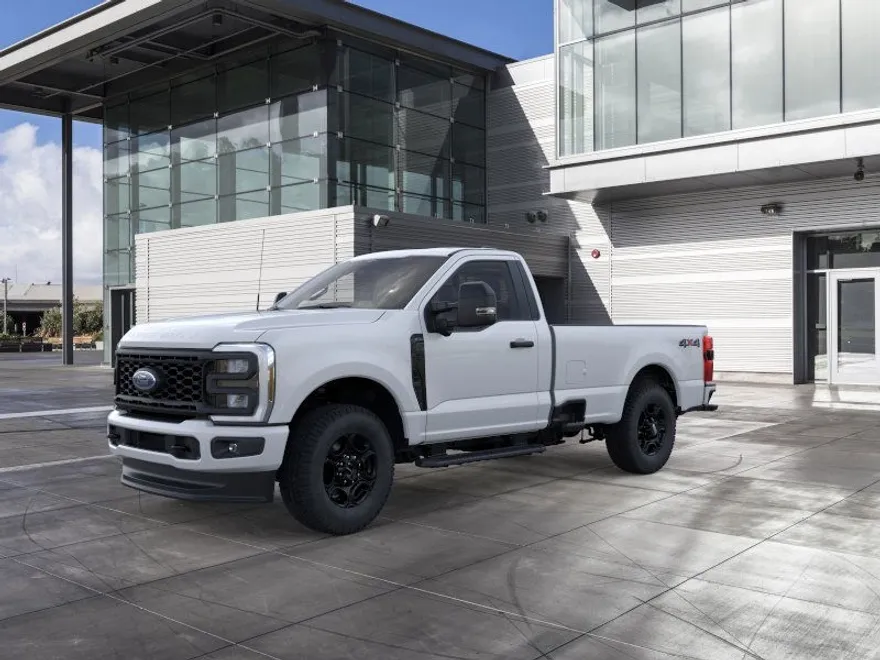 2025 Ford F-350 XL photo 1
