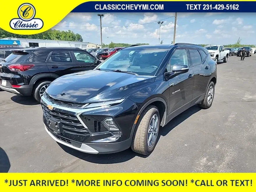 2023 Chevrolet Blazer 3LT photo 1