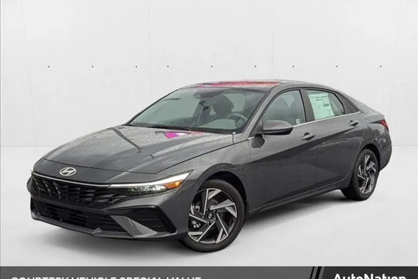 2025 Hyundai Elantra SEL Convenience photo 1