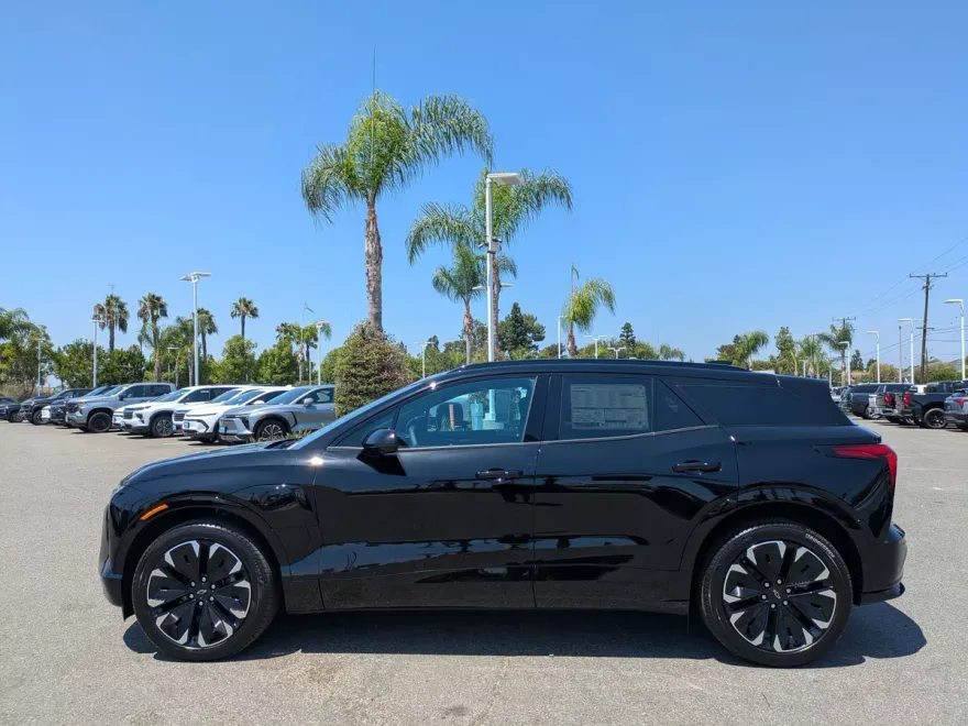 2025 Chevrolet Blazer EV RS photo 1