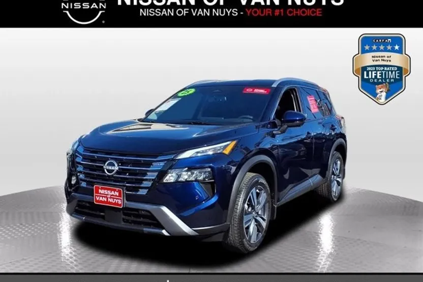 2025 Nissan Rogue SL photo 1