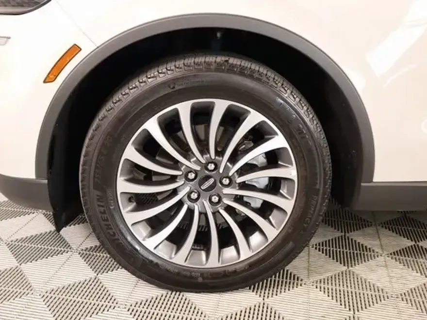 2024 Lincoln Aviator Reserve photo 1