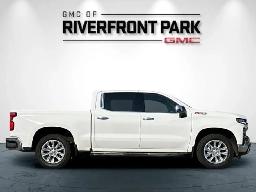 2021 Chevrolet Silverado 1500 LTZ photo 1